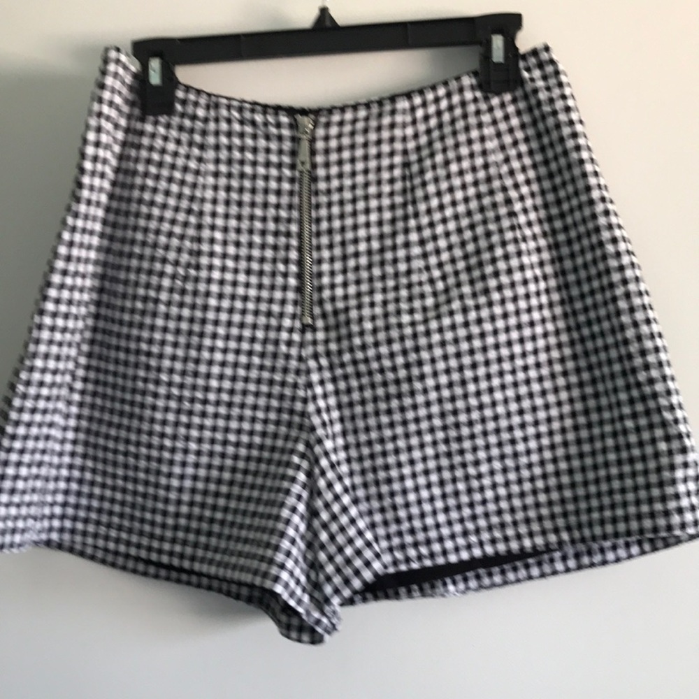 Guess, gingham shorts, size 10
